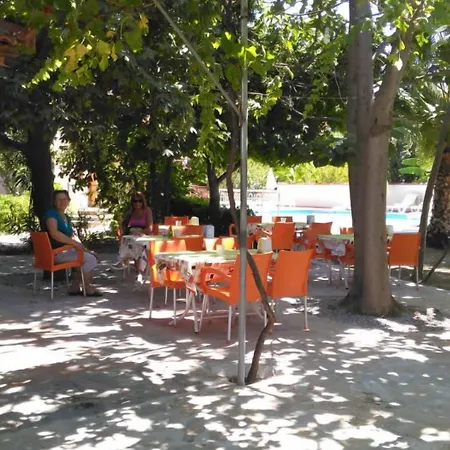 Meryem Ana Hotel *